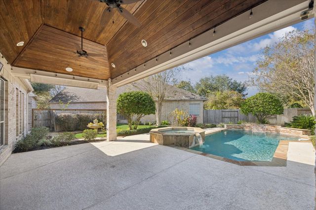 5203 Juniper Terrace Lane, Katy, TX 77494