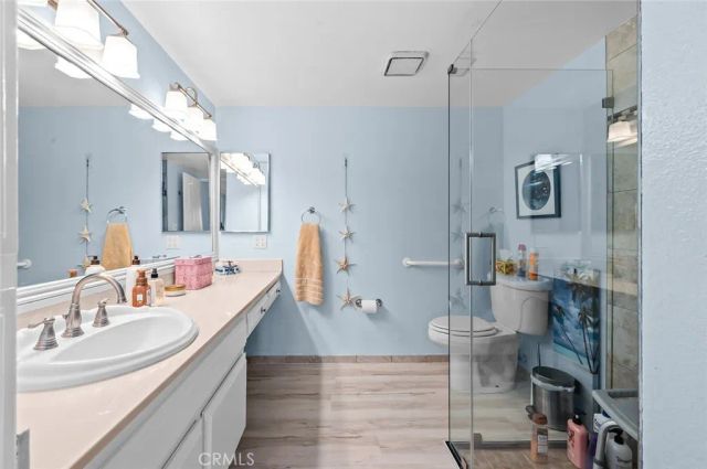 2512 E Willow Street 205, Signal Hill, CA 90755