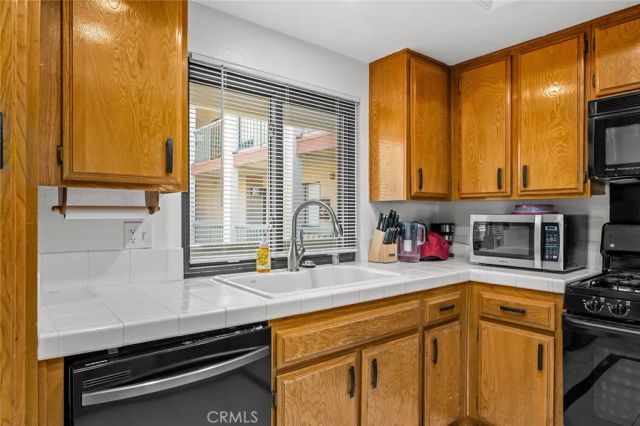 2512 E Willow Street 205, Signal Hill, CA 90755