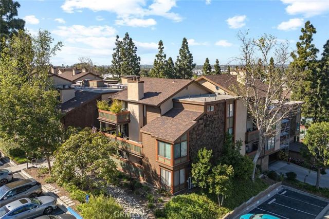 2512 E Willow Street 205, Signal Hill, CA 90755
