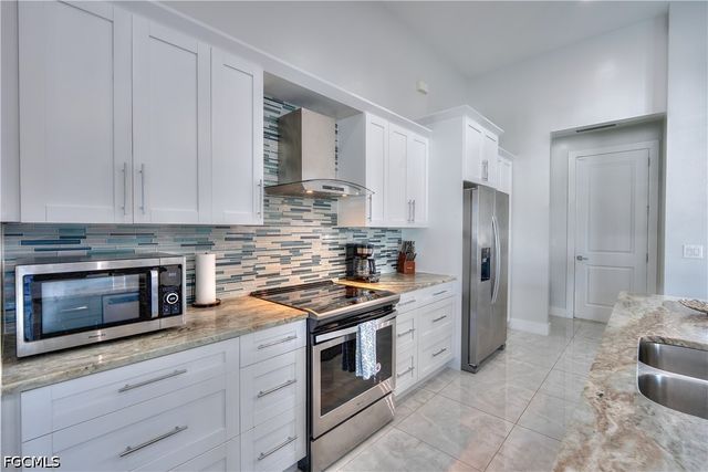 225 NW 1st ST, Cape Coral, FL 33993