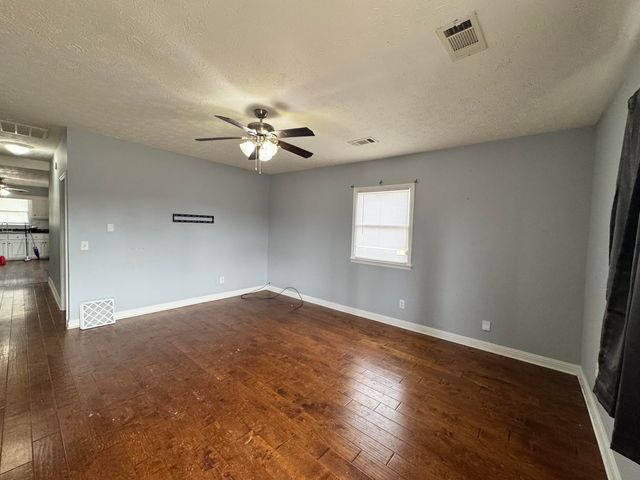 581 Allah Avenue, Harrodsburg, KY 40330