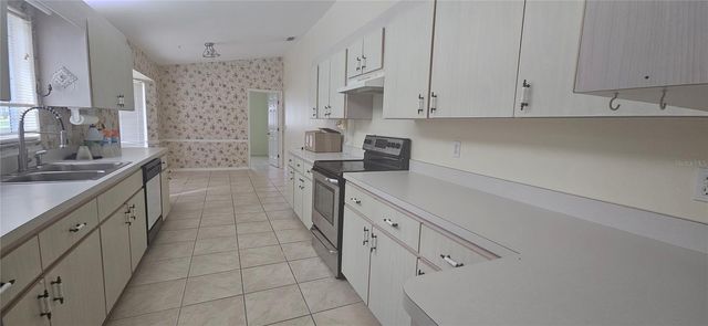 13761 SW 115TH CIRCLE, Dunnellon, FL 34432