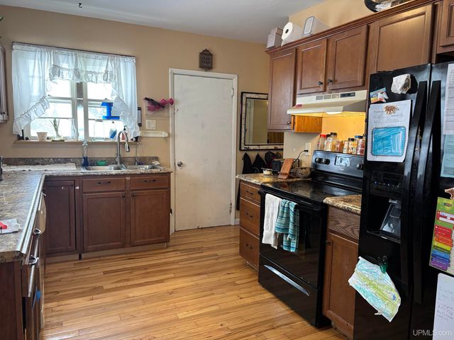 421 Kennedy Street, Ironwood, MI 49938