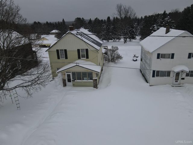 421 Kennedy Street, Ironwood, MI 49938