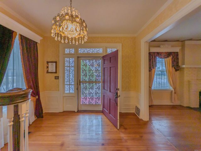 400 Fairfax Dr, Little Rock, AR 72205