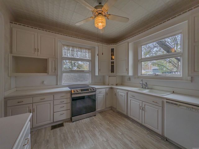 400 Fairfax Dr, Little Rock, AR 72205