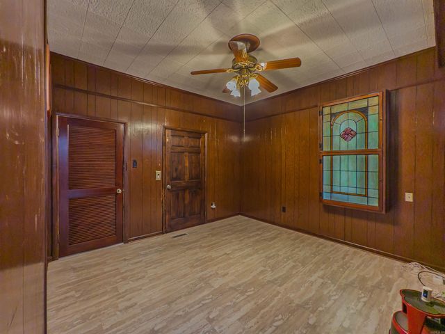 400 Fairfax Dr, Little Rock, AR 72205