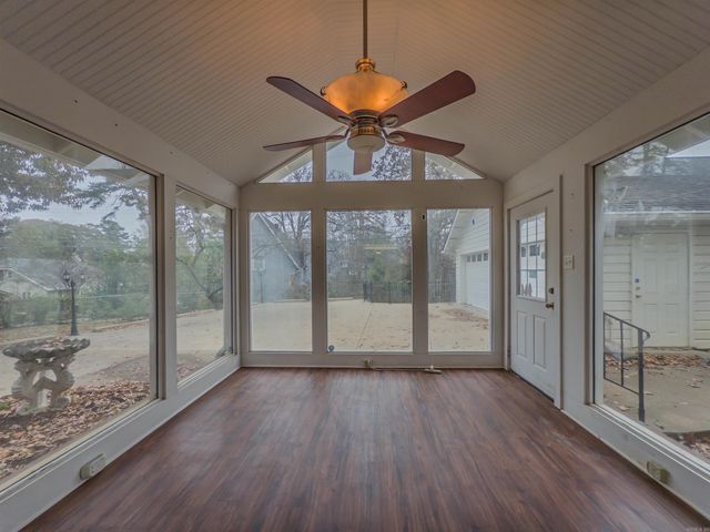 400 Fairfax Dr, Little Rock, AR 72205