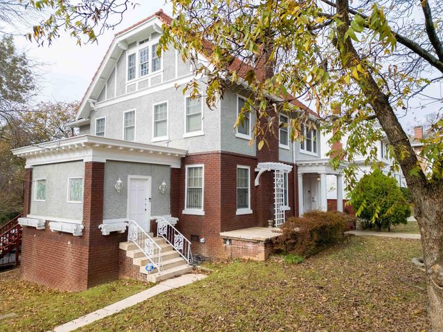 400 Fairfax Dr, Little Rock, AR 72205