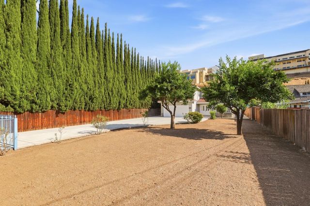 330 Senter Road, San Jose, CA 95111