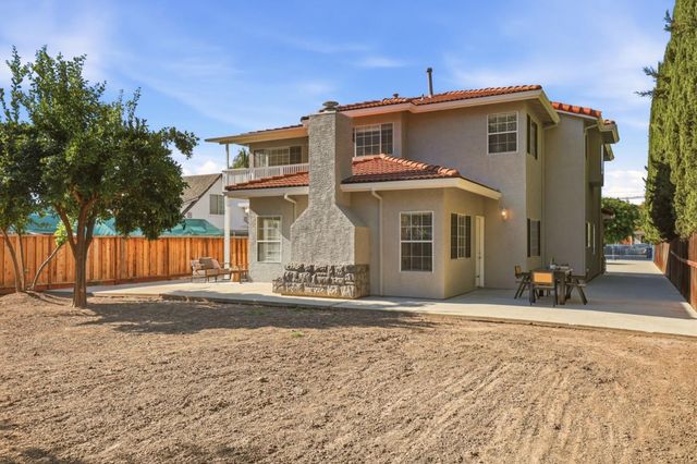 330 Senter Road, San Jose, CA 95111