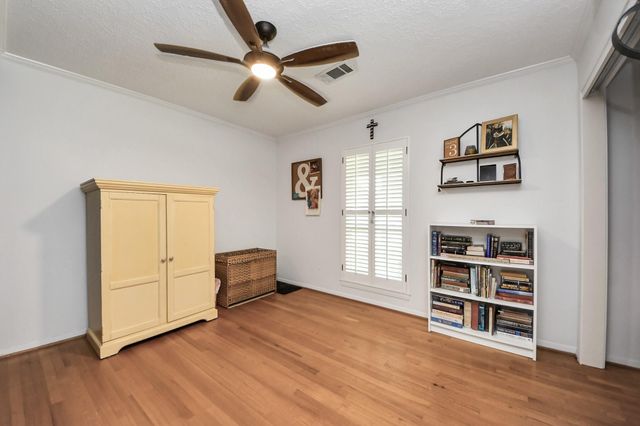 205 Cedar Lane, El Lago, TX 77586