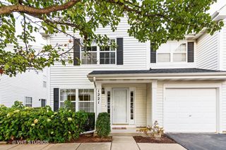 1221 ORLEANS Drive, Mundelein, IL 60060