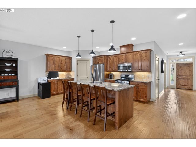 2003 Nw 17TH St, Battle Ground, WA 98604