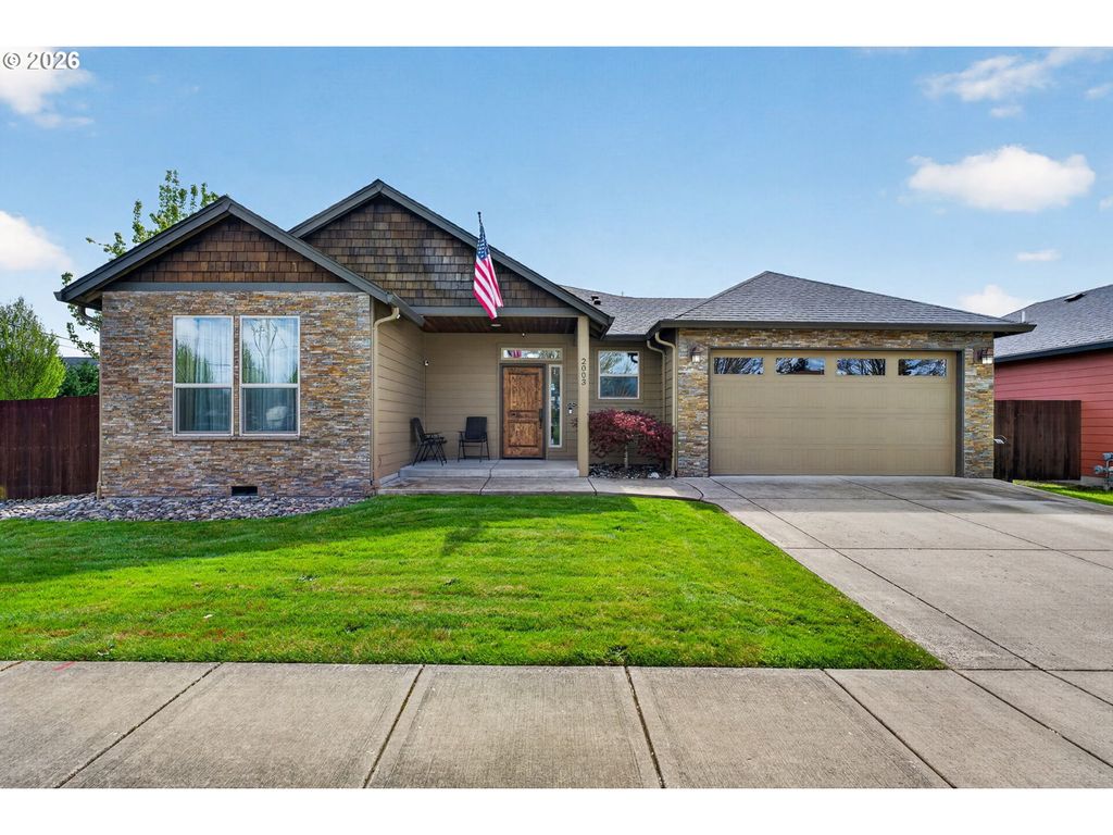 2003 Nw 17TH St, Battle Ground, WA 98604