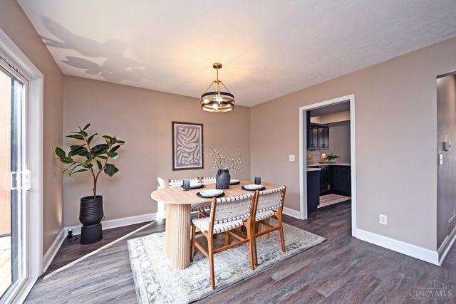 8335 Summerbridge Way, West Chester, OH 45069