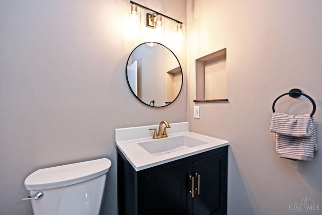 8335 Summerbridge Way, West Chester, OH 45069