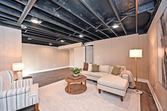 8335 Summerbridge Way, West Chester, OH 45069