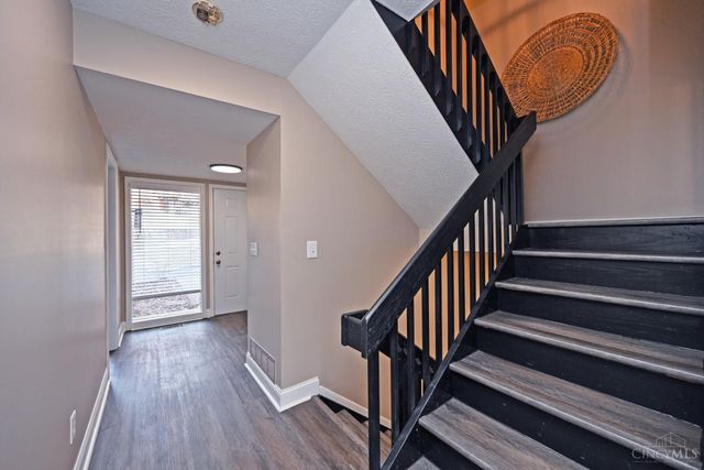 8335 Summerbridge Way, West Chester, OH 45069