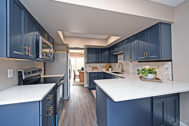 8335 Summerbridge Way, West Chester, OH 45069