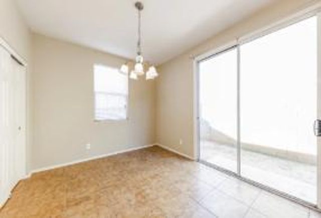 427 N 66th Drive, Phoenix, AZ 85043