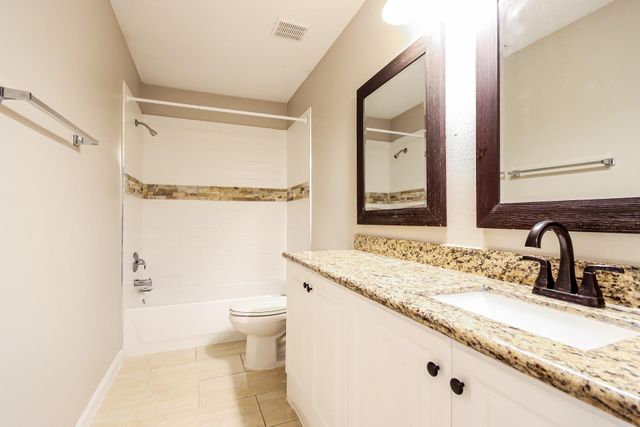 18222 Noble Forest Drive, Humble, TX 77346