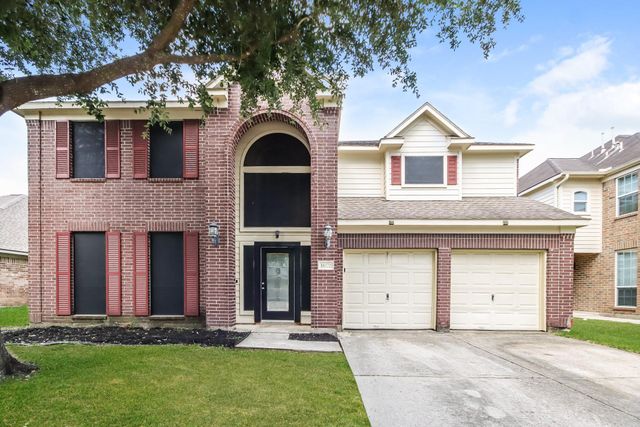 18222 Noble Forest Drive, Humble, TX 77346