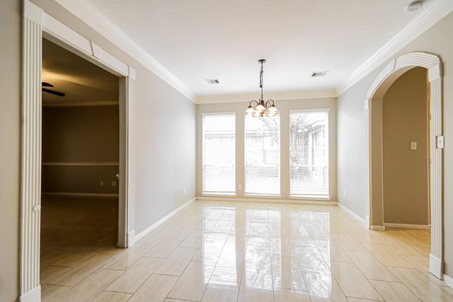 18222 Noble Forest Drive, Humble, TX 77346