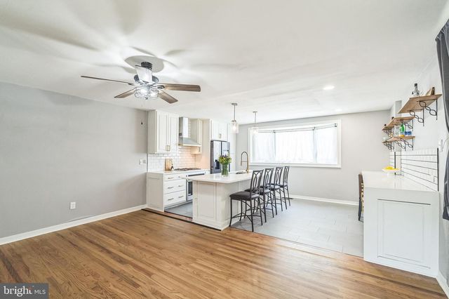 7448 HILL RD, Philadelphia, PA 19128