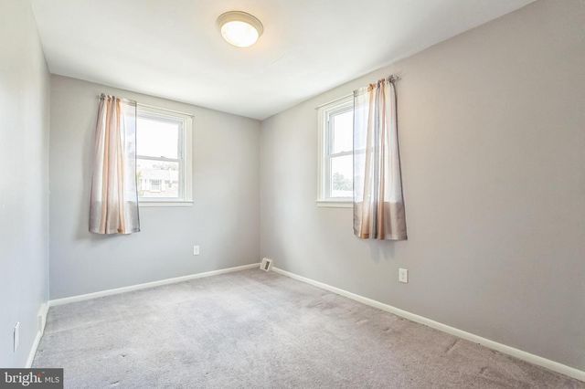 7448 HILL RD, Philadelphia, PA 19128