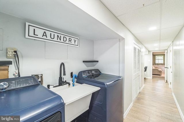 7448 HILL RD, Philadelphia, PA 19128