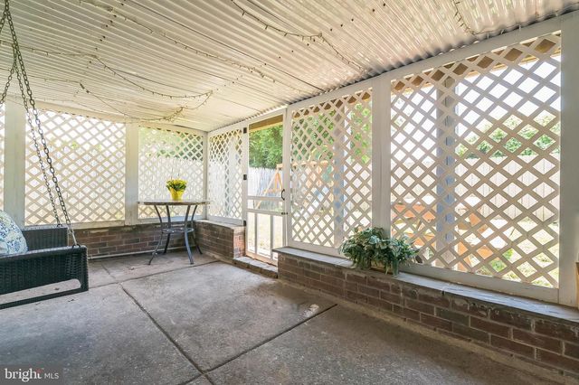 7448 HILL RD, Philadelphia, PA 19128
