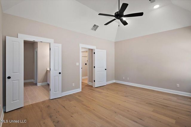 292 Wells Drive, Hernando, MS 38632