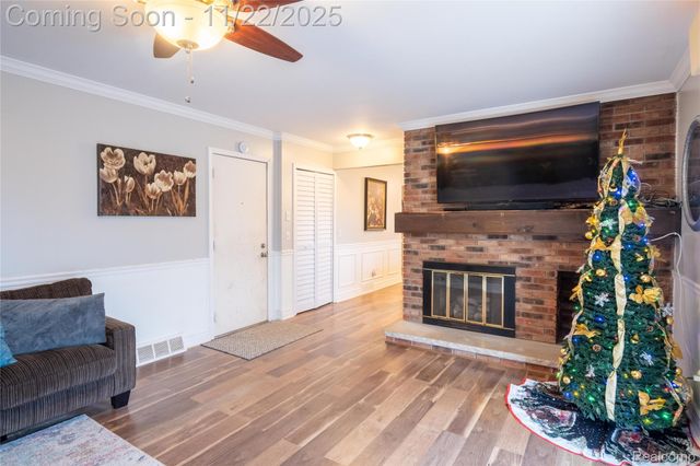 5333 Waterford Road, Independence Charter Township, MI 48346