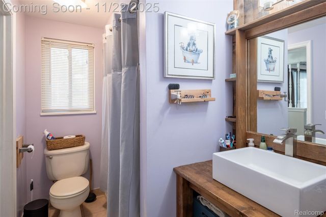 5333 Waterford Road, Independence Charter Township, MI 48346