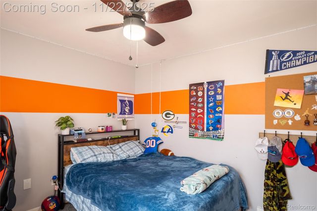 5333 Waterford Road, Independence Charter Township, MI 48346