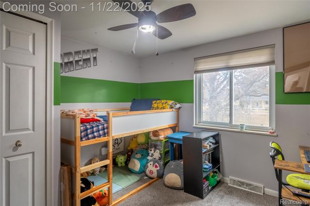 5333 Waterford Road, Independence Charter Township, MI 48346