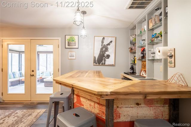 5333 Waterford Road, Independence Charter Township, MI 48346