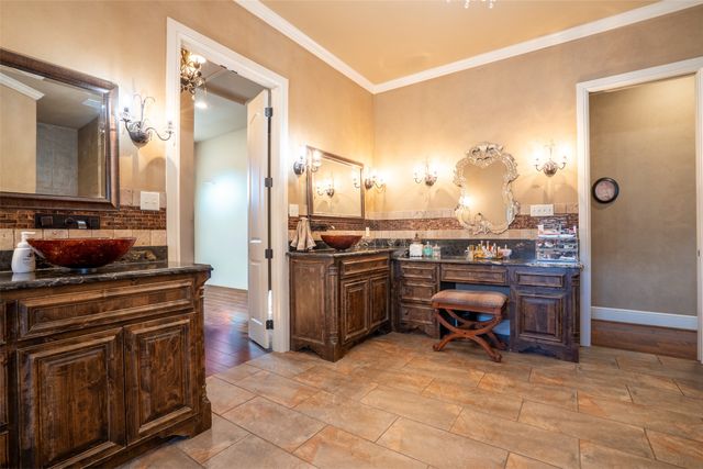 3250 Neri Road, Granbury, TX 76048