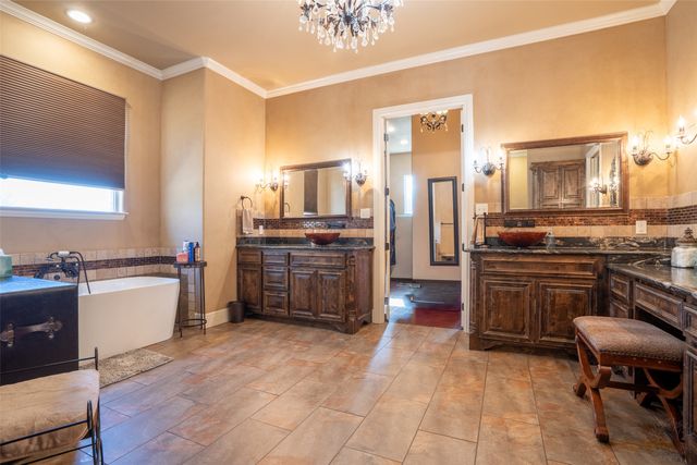 3250 Neri Road, Granbury, TX 76048