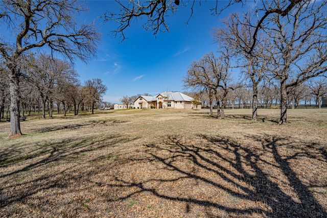 3250 Neri Road, Granbury, TX 76048
