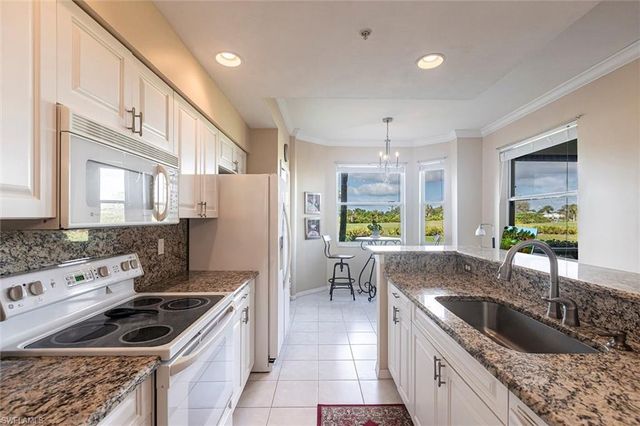 9500 Highland Woods BLVD 7107, Bonita Springs, FL 34135