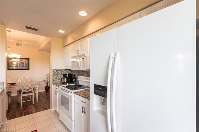 9500 Highland Woods BLVD 7107, Bonita Springs, FL 34135