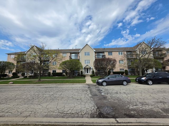 7902 NAGLE Avenue 2S, Burbank, IL 60459
