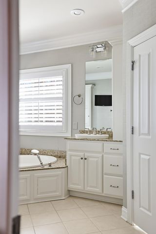 2901 Fairfax Lane, Lexington, KY 40509