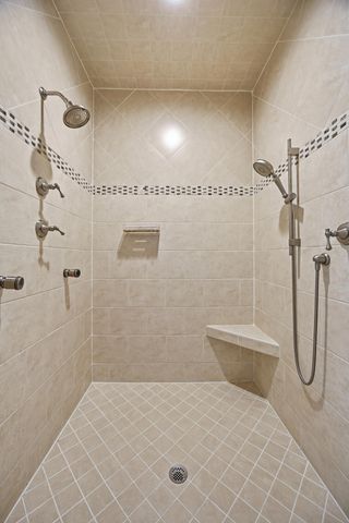 2901 Fairfax Lane, Lexington, KY 40509