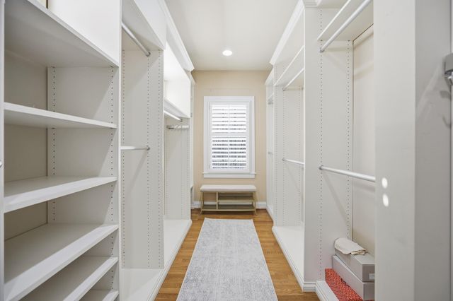 2901 Fairfax Lane, Lexington, KY 40509