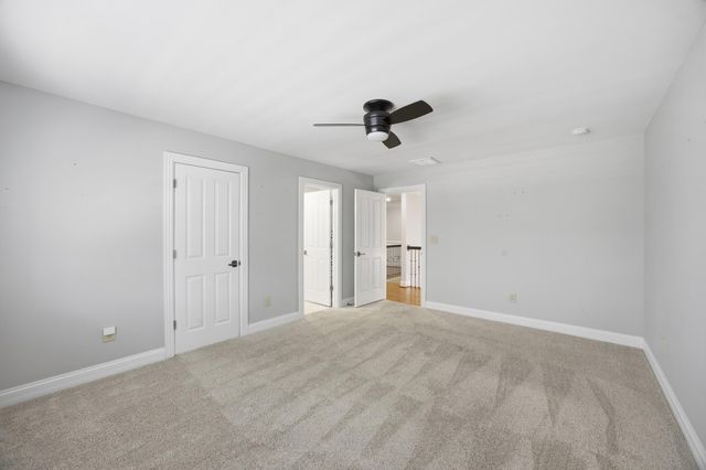 2901 Fairfax Lane, Lexington, KY 40509