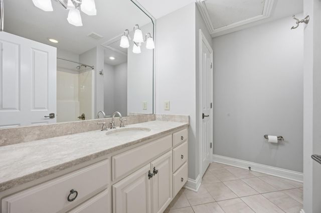 2901 Fairfax Lane, Lexington, KY 40509